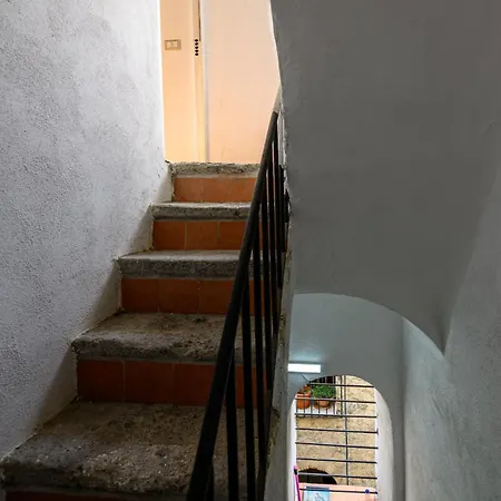 El Barrio In Bed * Neapel